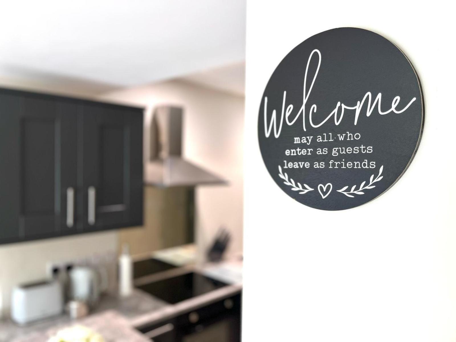 Tigh Fitz Apartments - Inis Mor, Aran Island イニシュモア エクステリア 写真