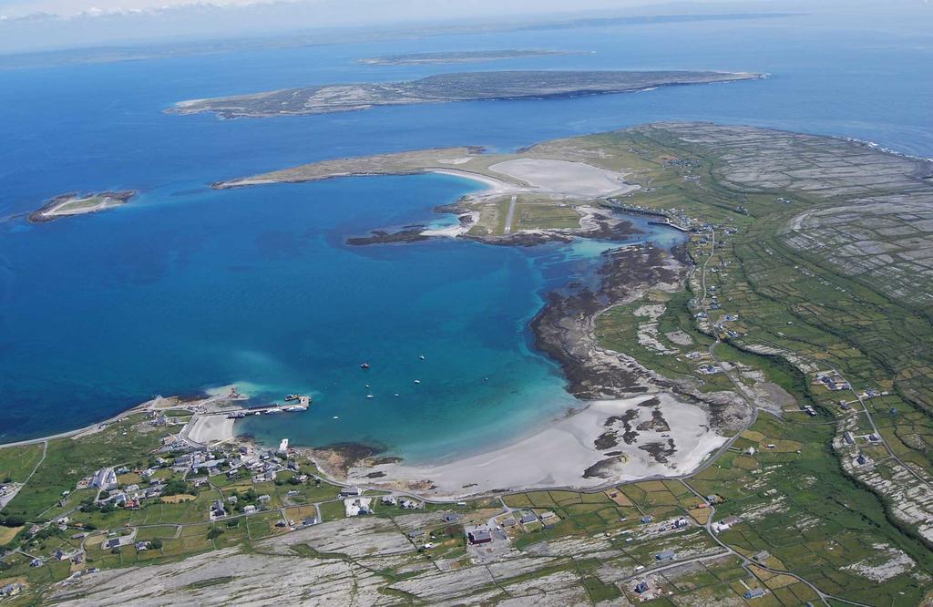 Tigh Fitz Apartments - Inis Mor, Aran Island イニシュモア エクステリア 写真