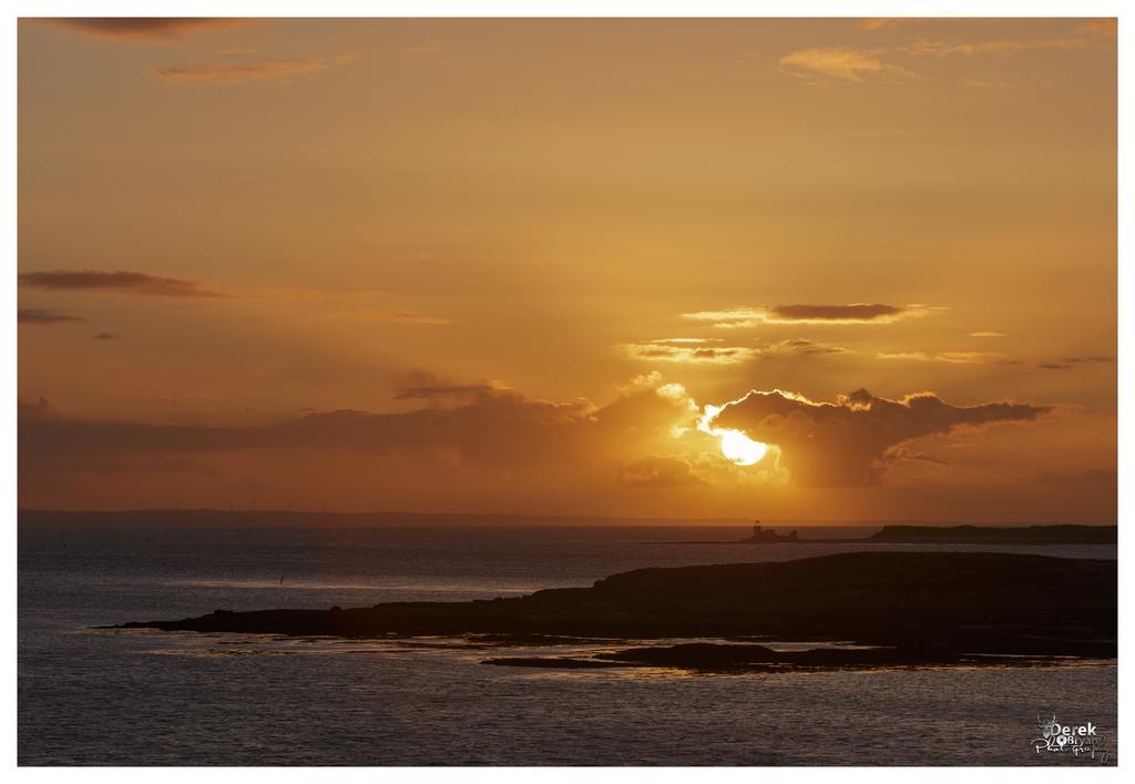 Tigh Fitz Apartments - Inis Mor, Aran Island イニシュモア エクステリア 写真