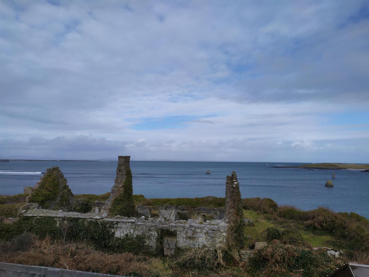 Tigh Fitz Apartments - Inis Mor, Aran Island イニシュモア エクステリア 写真