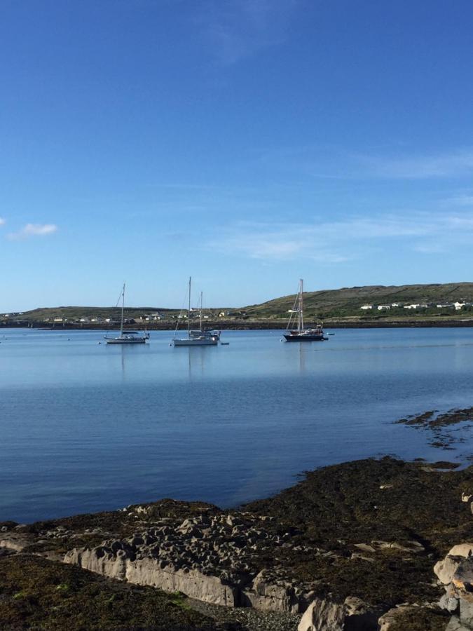 Tigh Fitz Apartments - Inis Mor, Aran Island イニシュモア エクステリア 写真